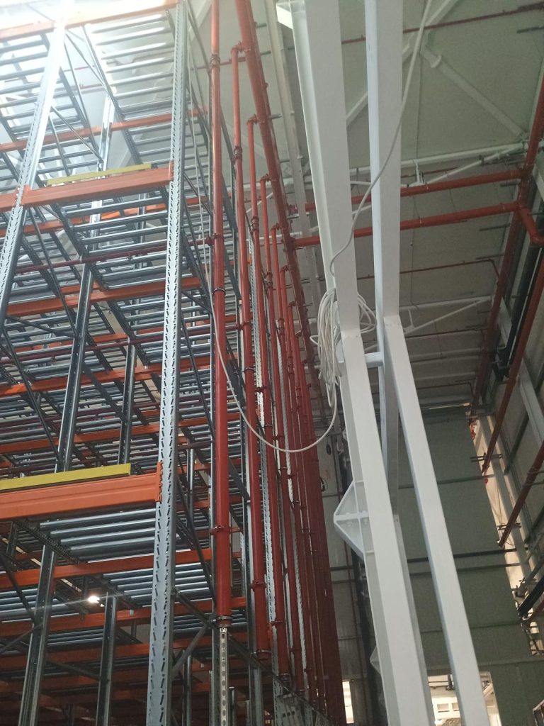 Execuție rețea de hidranți exteriori pentru instalația de stingere incendiu realizată de Flexinstal la La Lorraine.